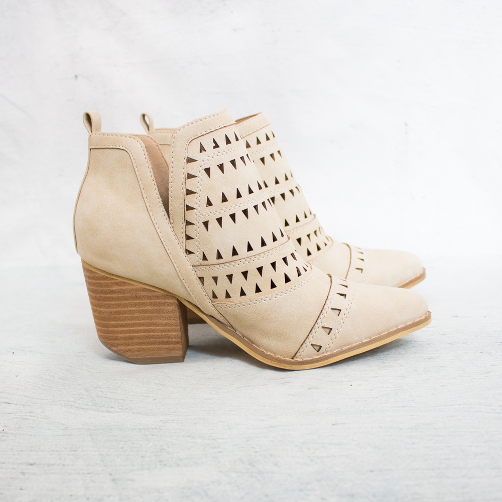 **2 LEFT** Mi.iM 'Trixi' Booties - Picture 2 of 8
